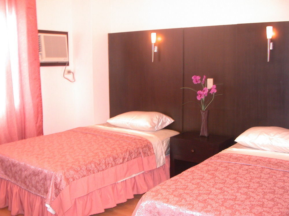קאליבו Basa Hotel מראה חיצוני תמונה