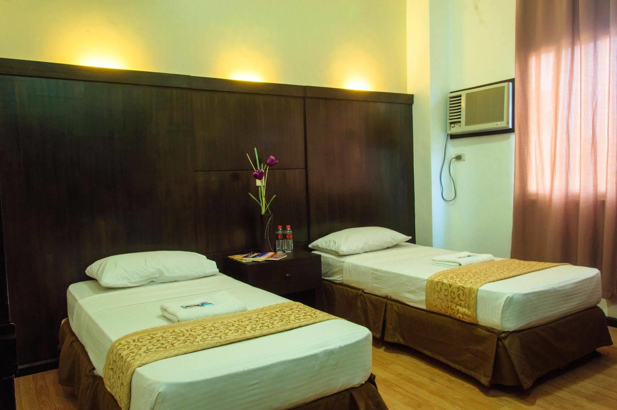 קאליבו Basa Hotel מראה חיצוני תמונה