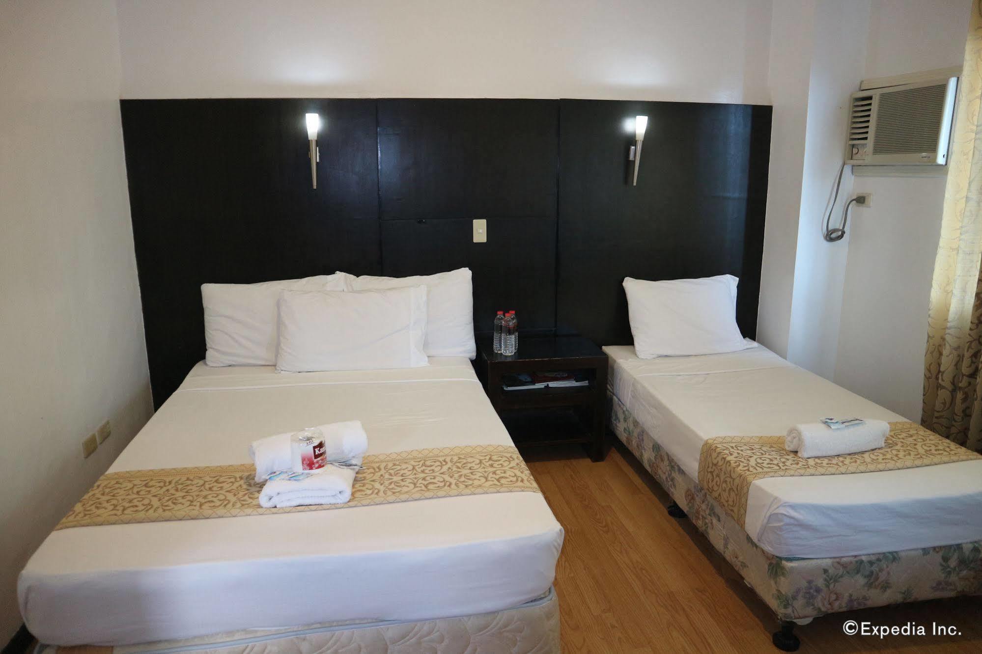 קאליבו Basa Hotel מראה חיצוני תמונה