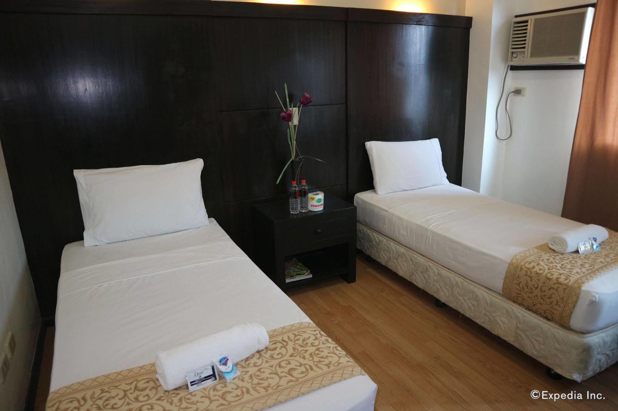 קאליבו Basa Hotel מראה חיצוני תמונה