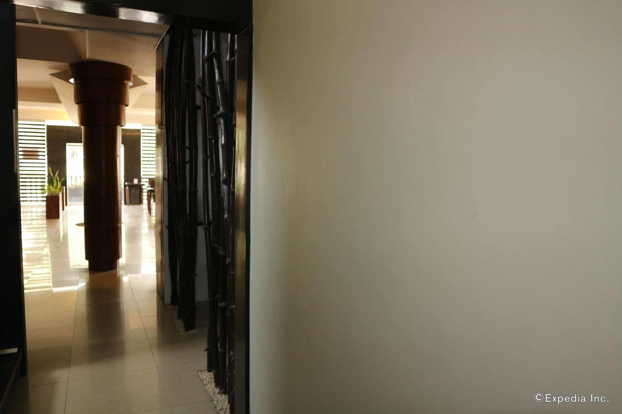 קאליבו Basa Hotel מראה חיצוני תמונה